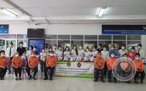 Hội người Việt tỉnh Udon Thani (Thái Lan) chia sẻ khó khăn với lưu học sinh Việt